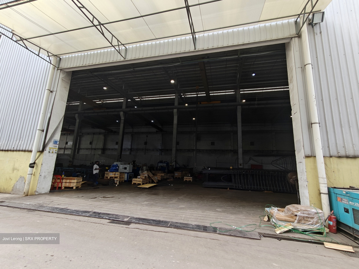 Pandan Crescent (D5), Factory #516611591